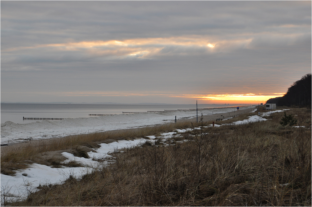 Wintermorgen am Strand von Ückeritz