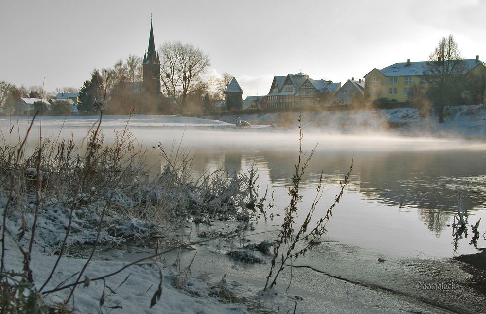 Wintermorgen an der Weser