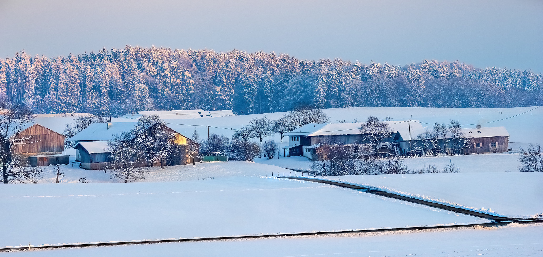 Wintermorgen auf dem Land