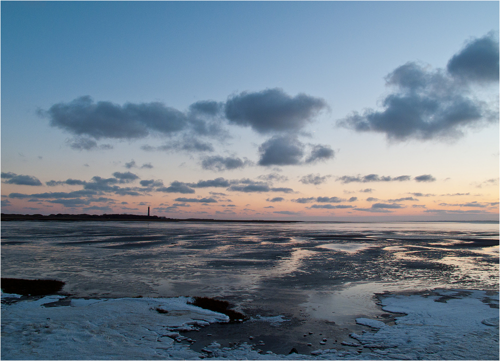 Wintermorgen auf Norderney von Uwe Einig 