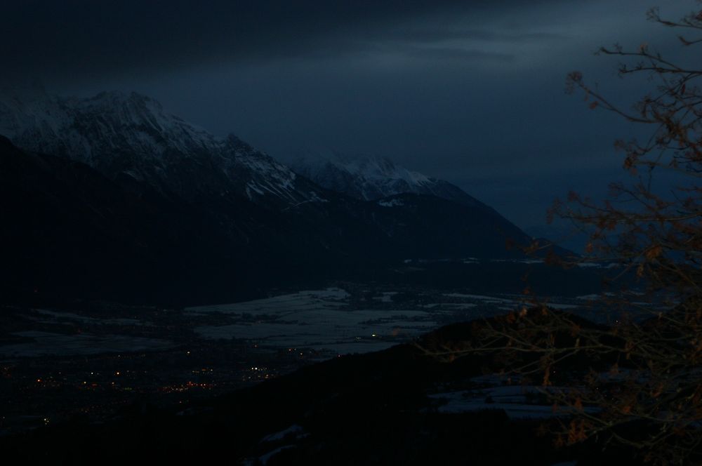 Wintermorgen über Innsbruck