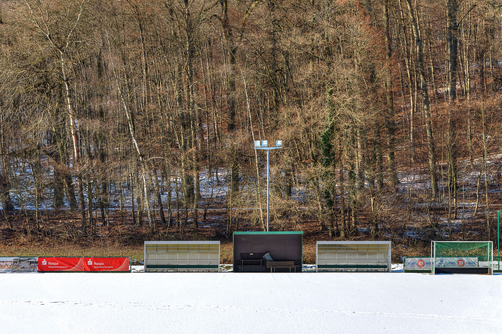 Winterpause auf dem Hockeyplatz, Wiesbaden