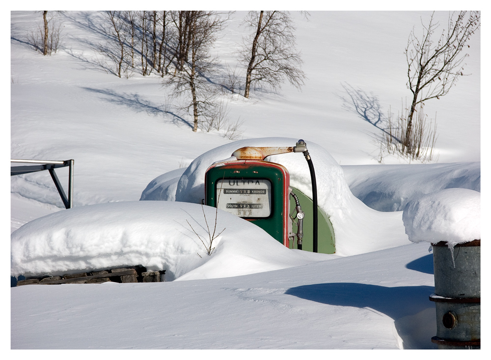 Winterruhe an der Zapfsäule