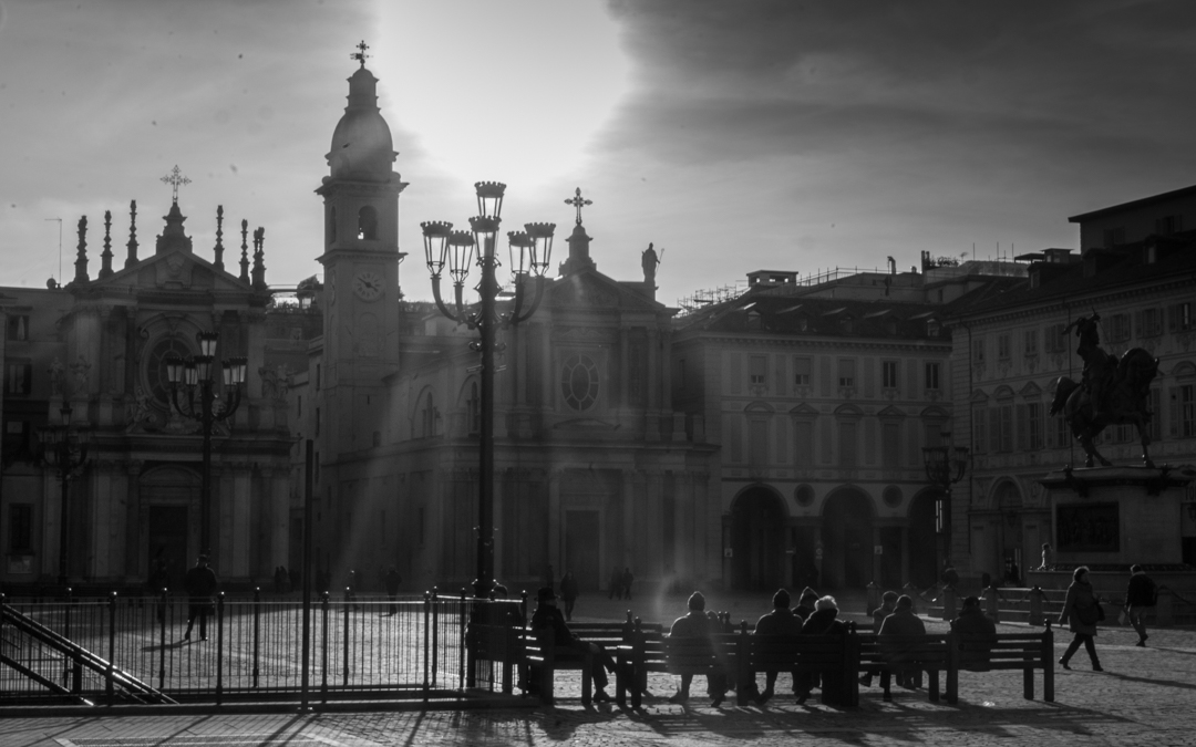 Wintersonne auf der Piazza San Carlo