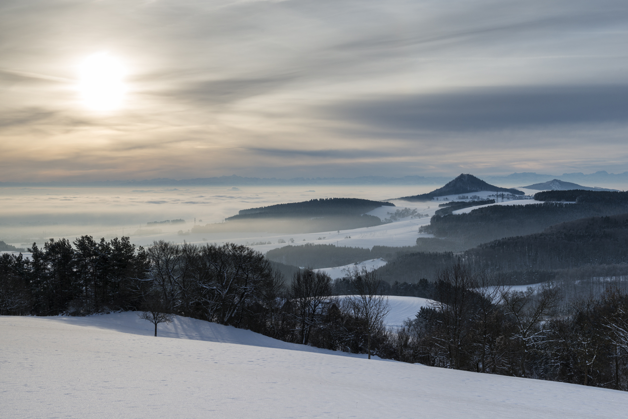 Wintersonne über dem Hegau