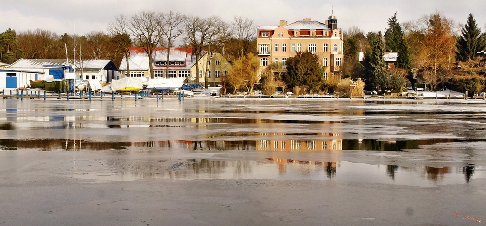 Winterspaziergang an der Spree