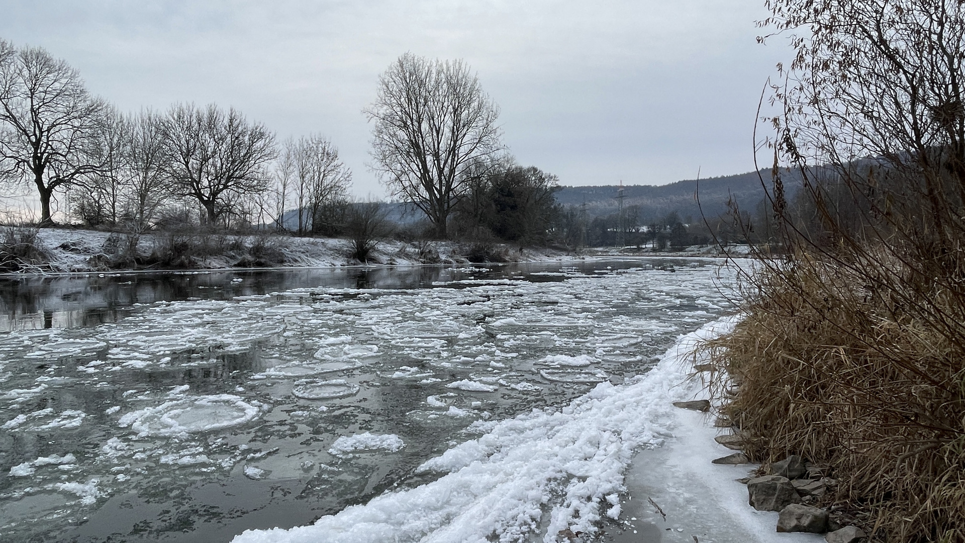 Winterspaziergang an der Weser im Dezember 2022