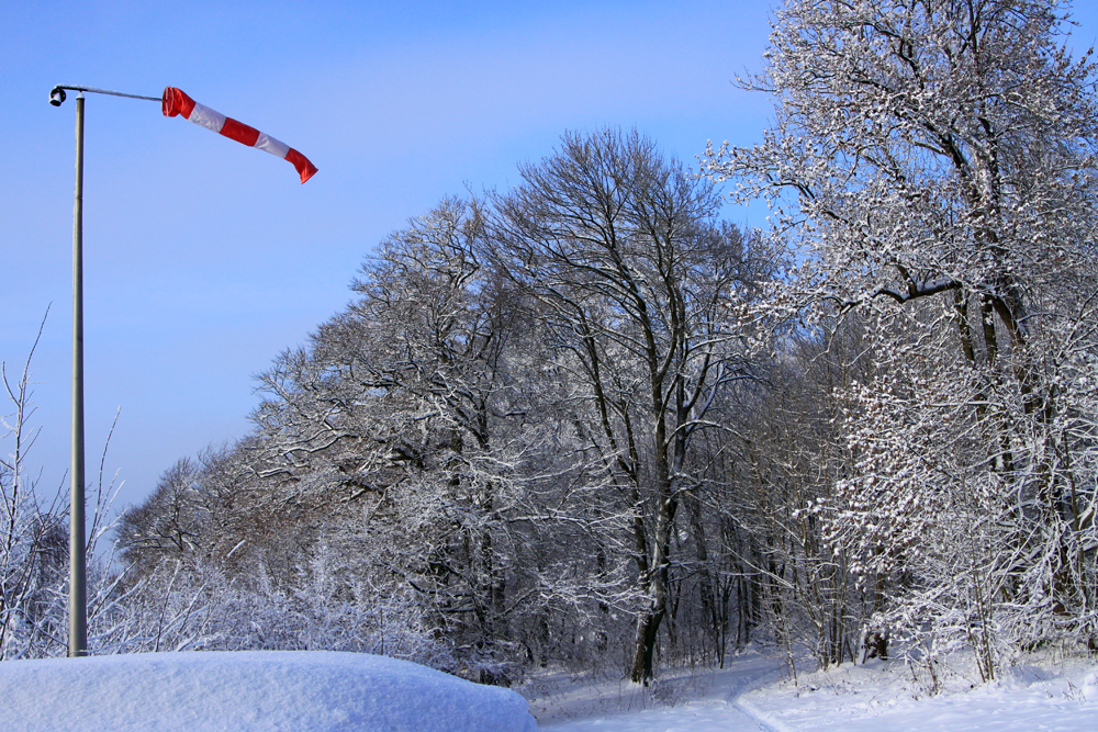 Winterspaziergang mit Windsack