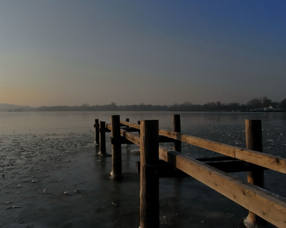 Winterstimmung am Ammersee .....