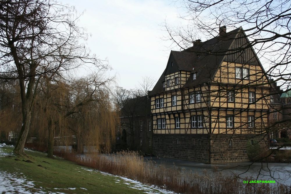 Winterstimmung am Schloss Wittringen