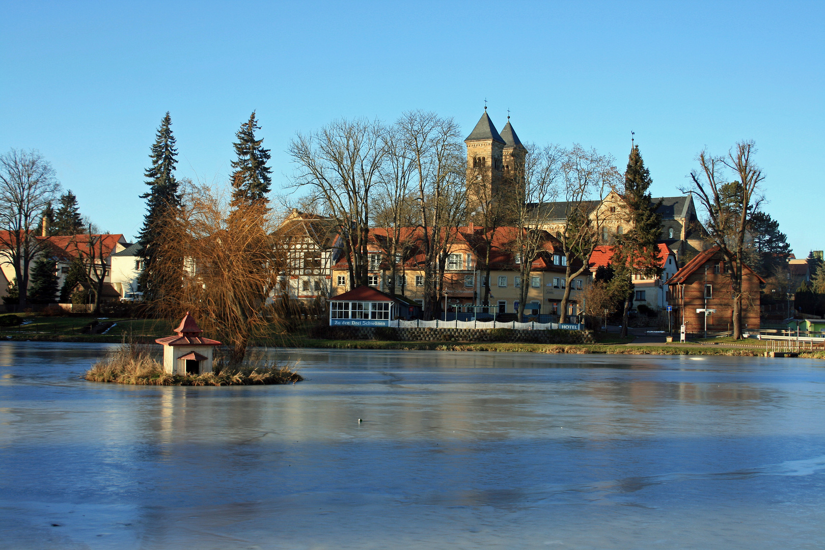 Winterstimmung am "Schwanenteich" in Bad Klosterlausnitz