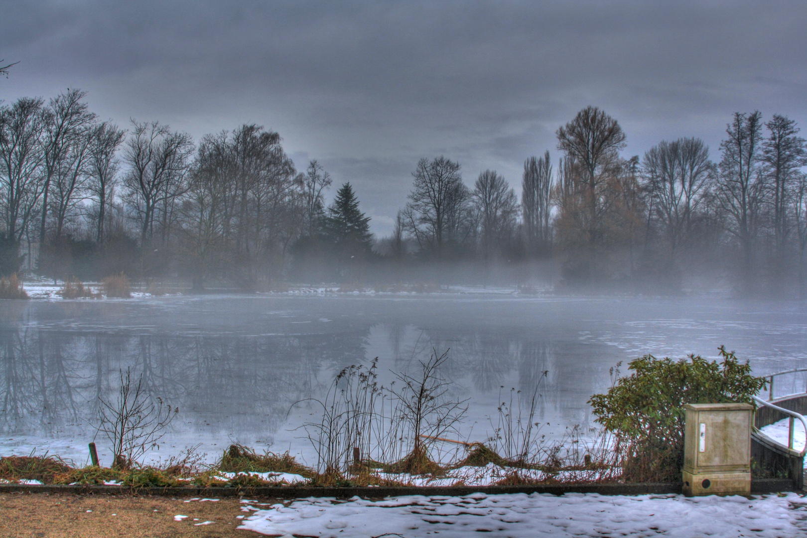 Winterstimmung am See II (Pseudo-HDR)