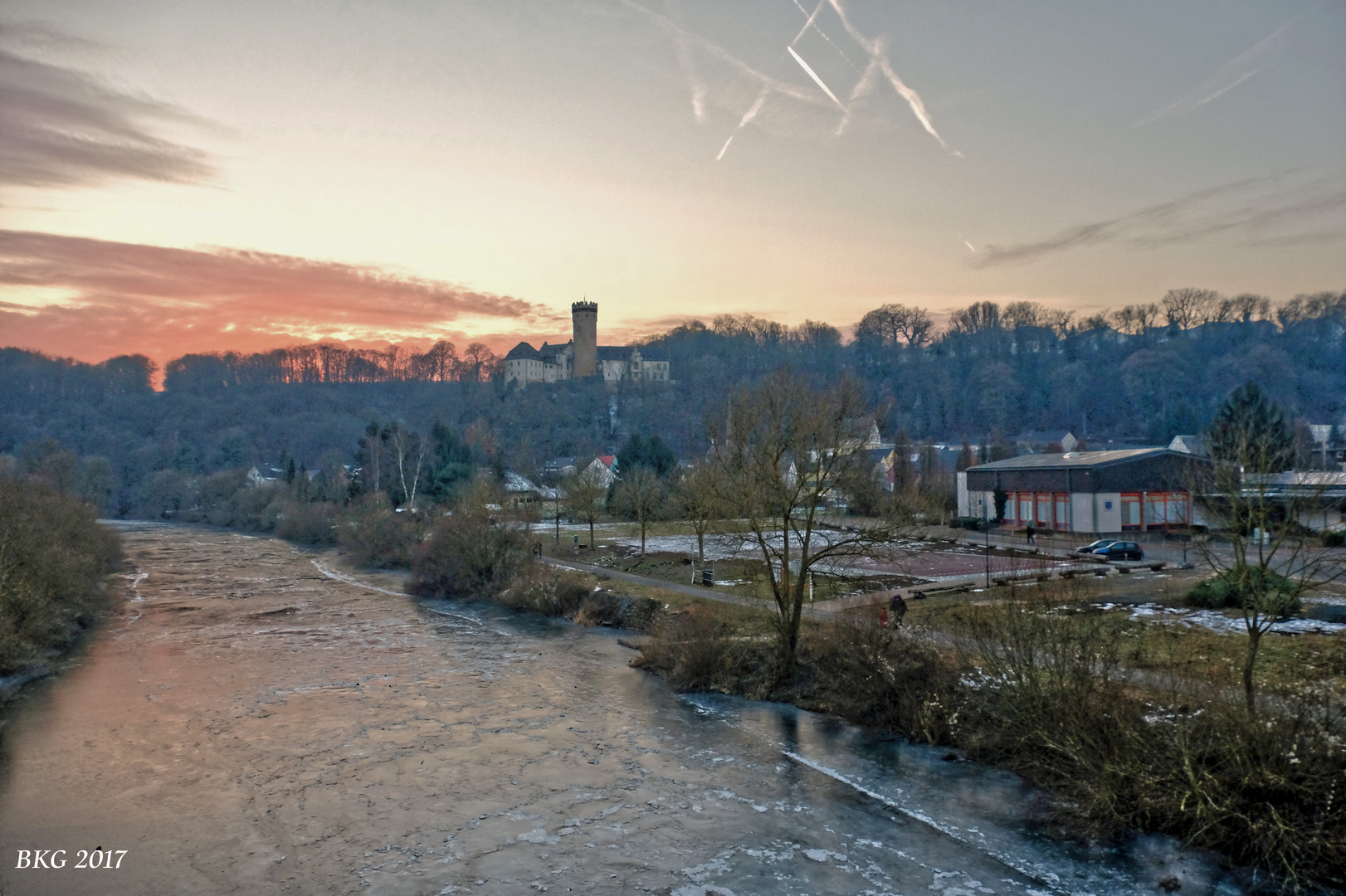 Winterstimmung an der mittleren Lahn; Dehrn zwischen Runkel und Limburg 