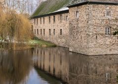 Winterstimmung an der Wasserburg Haus Graven