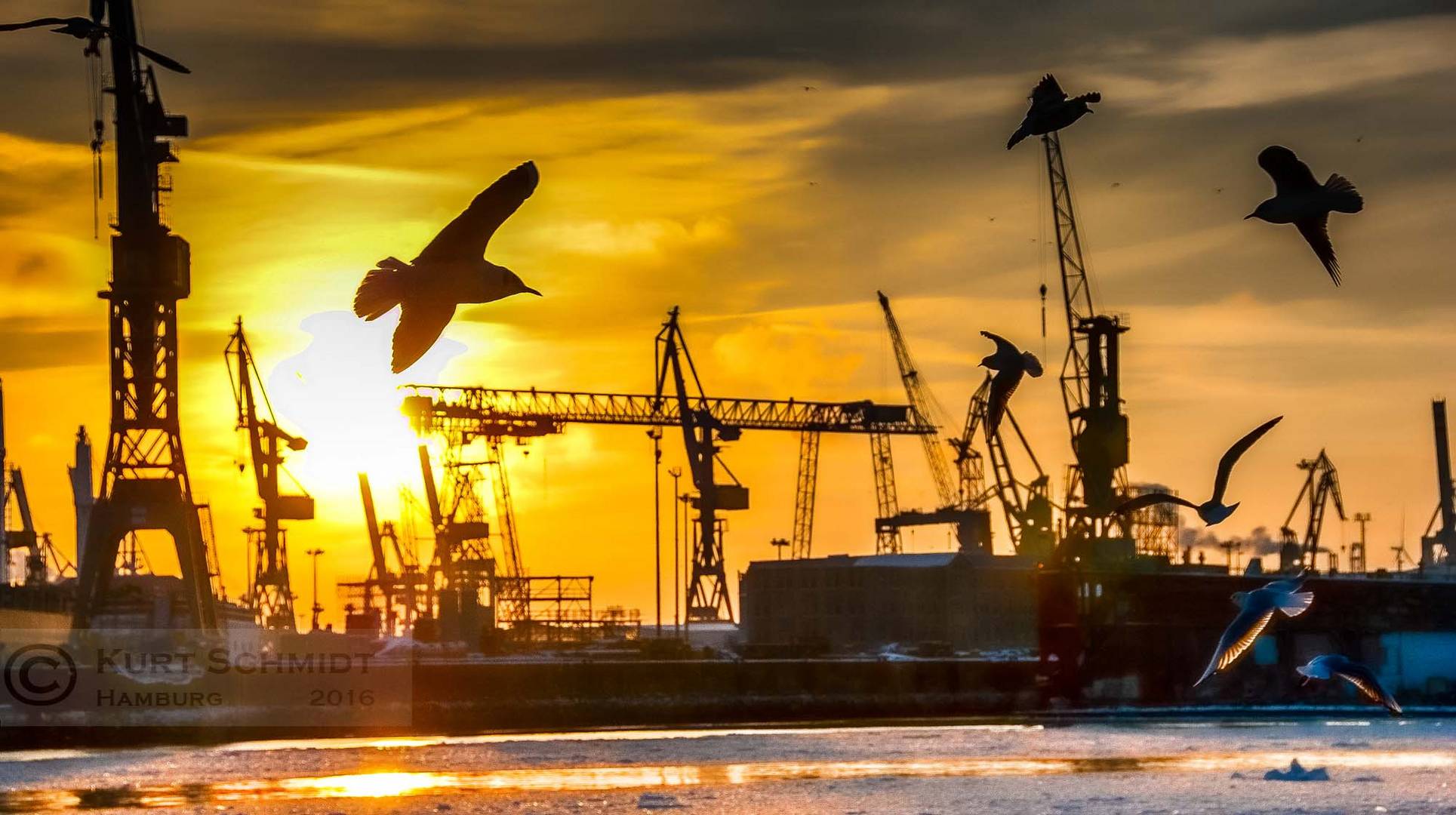 Winterstimmung im Hamburger Hafen