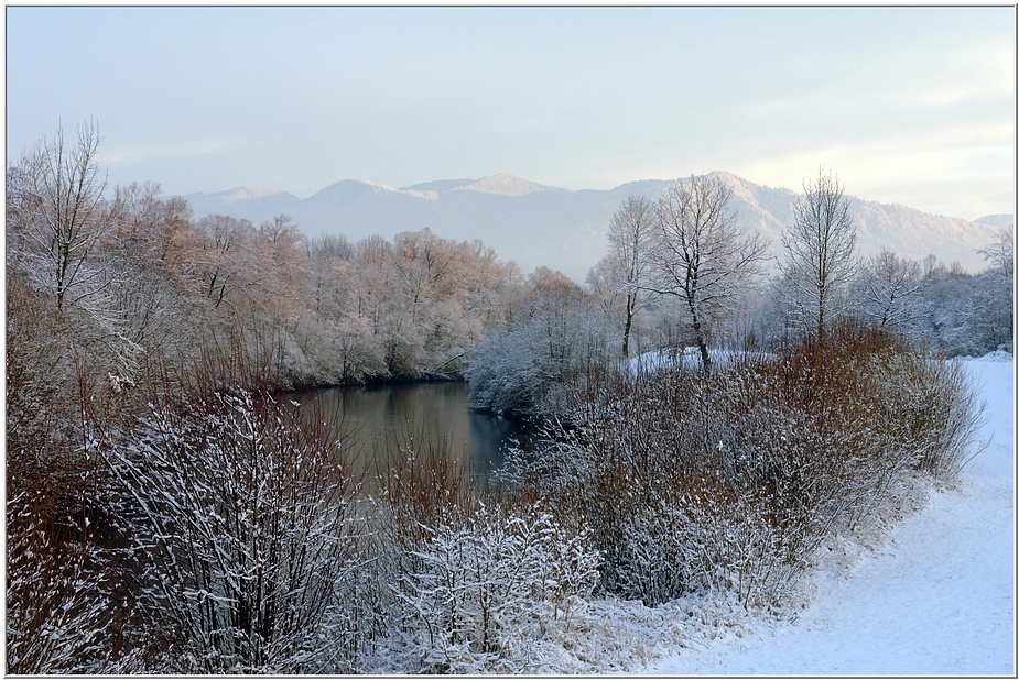 Wintertag an der Loisach