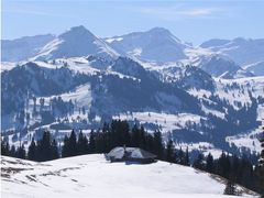 Winterwanderung in den Schweizer Bergen 2