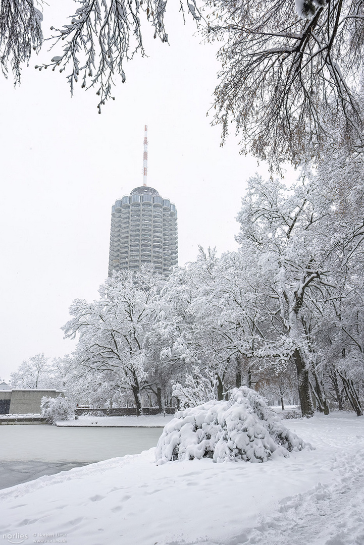 Winterwonderland am Hotelturm