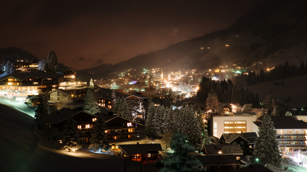 Winterwunderland bei Nacht