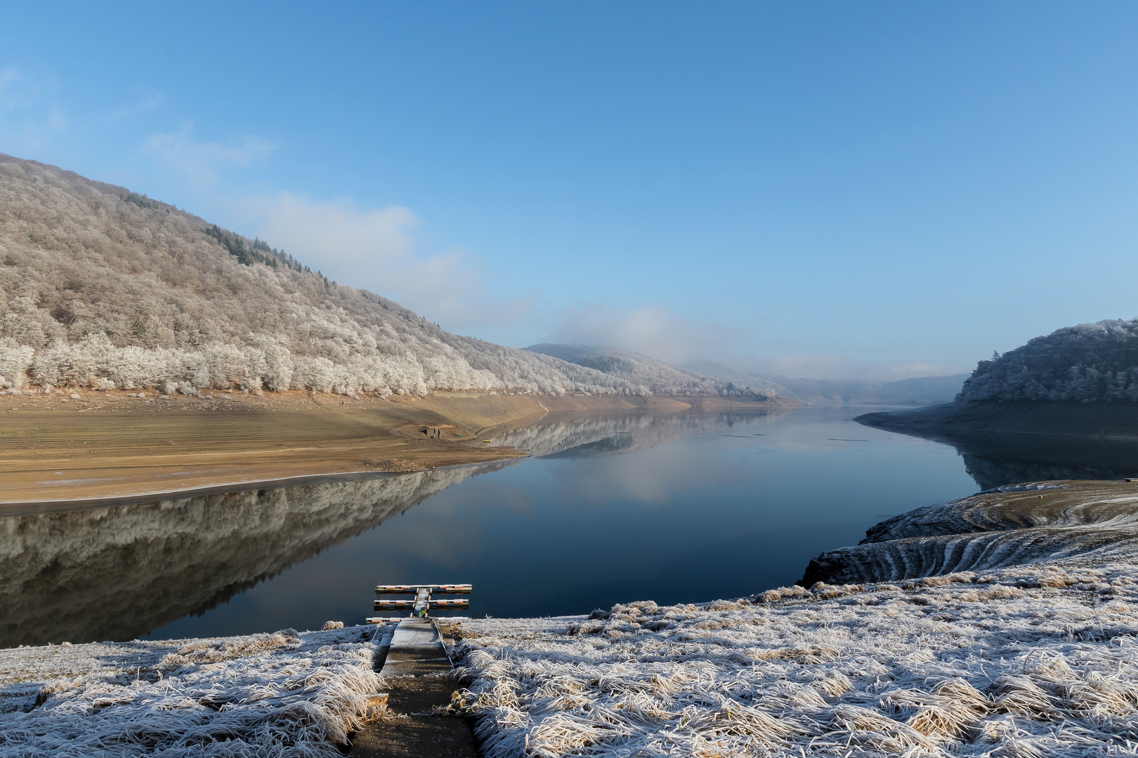 Winterwunderland - das Leuchten und die Spiegelung