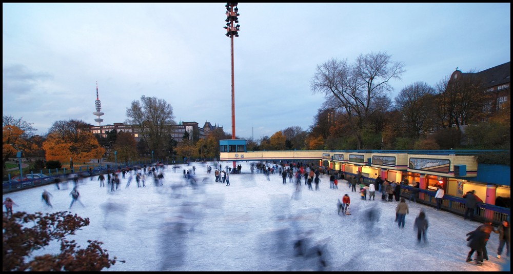 - Winterzeit - Eislaufzeit -