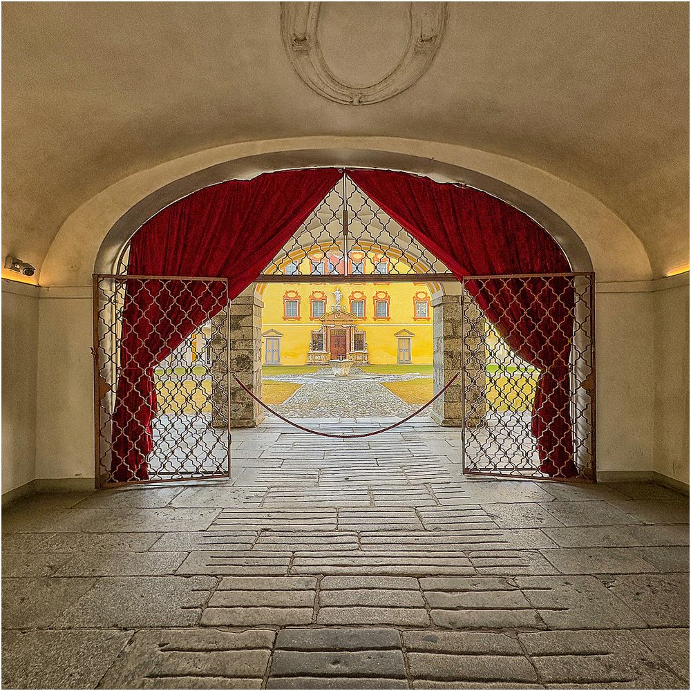 Winterzeit in Süd-Tirol +++ Hofburg Brixen Foto &amp; Bild | europe, italy ...
