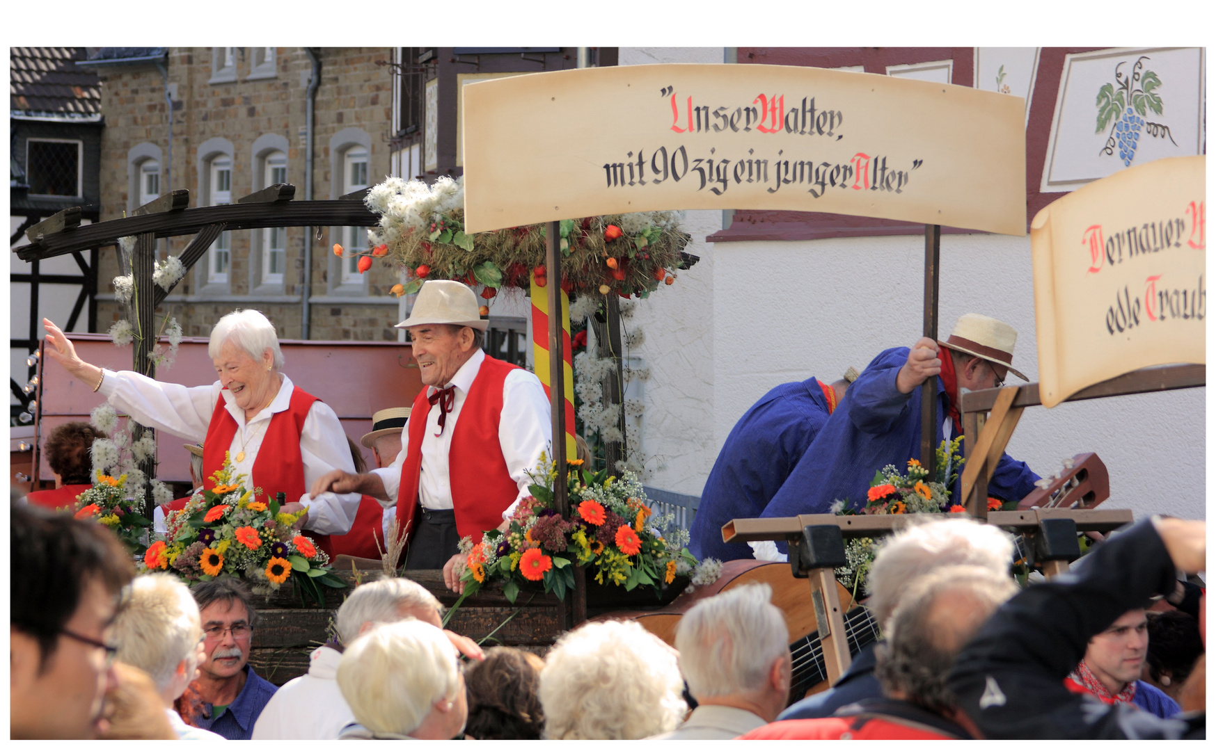 Winzerfestumzug in Dernau