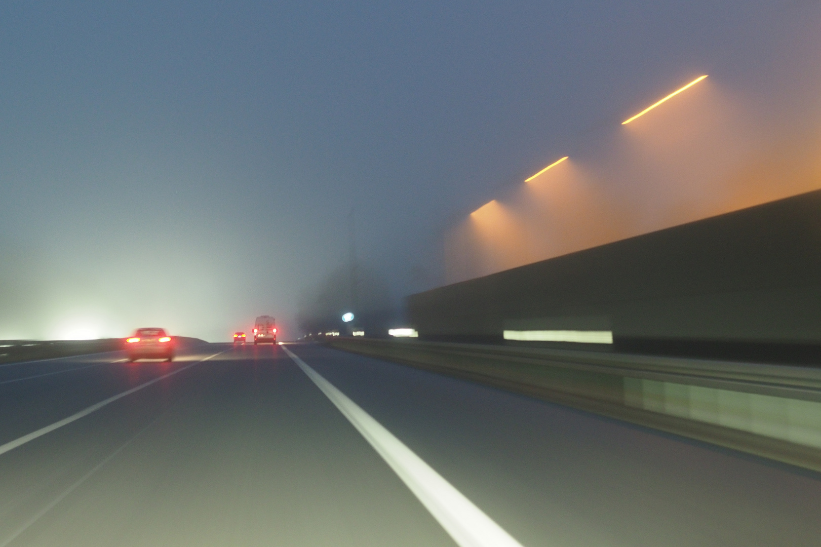 Wir fahren, fahren, fahren auf der Autobahn