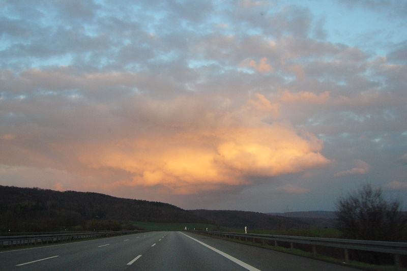 wir fahr'n fahr'n auf der Autobahn ...