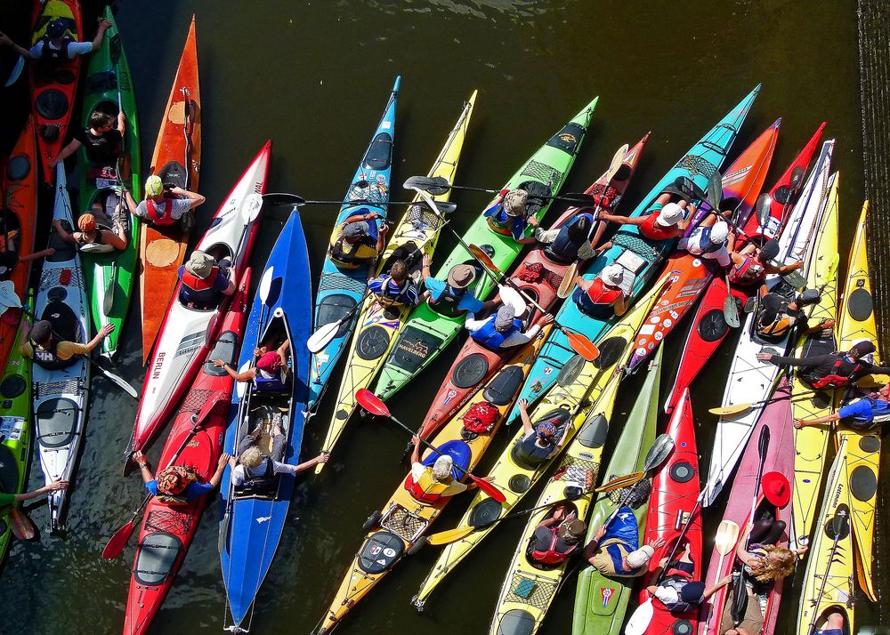 wir sitzen alle im selben Boot Foto & Bild sport, segel surf & bootssportarten, kanusport