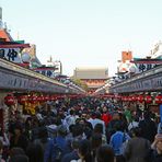 Wir waren nicht alleine in Asakusa