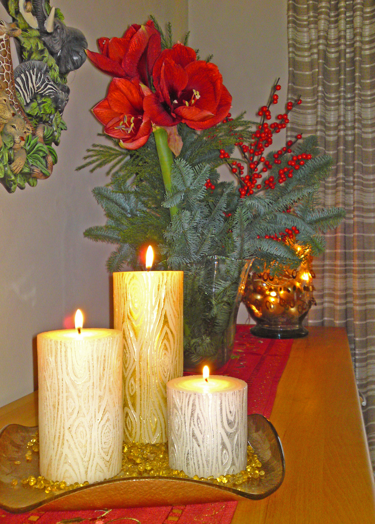 Wir wünschen Euch eine schöne Adventszeit ! Foto & Bild stillleben