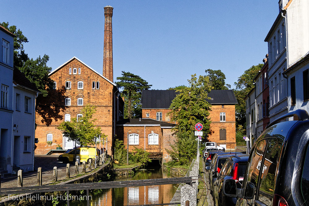 WISMAR. ALTE MÜHLE AM MÜHLENBACH