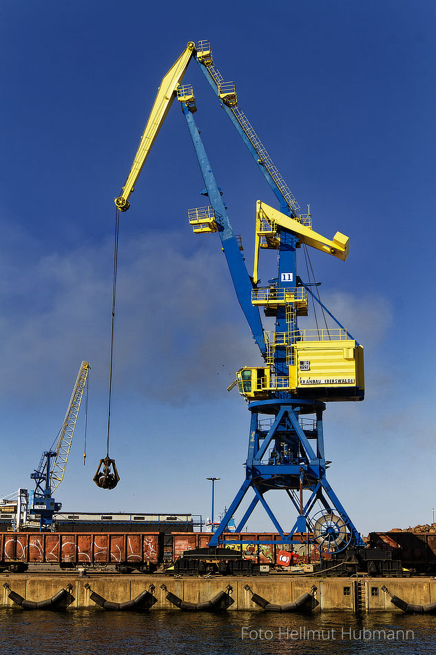 WISMAR. HAFEN. DAS SICHTBARE ERKENNEN.