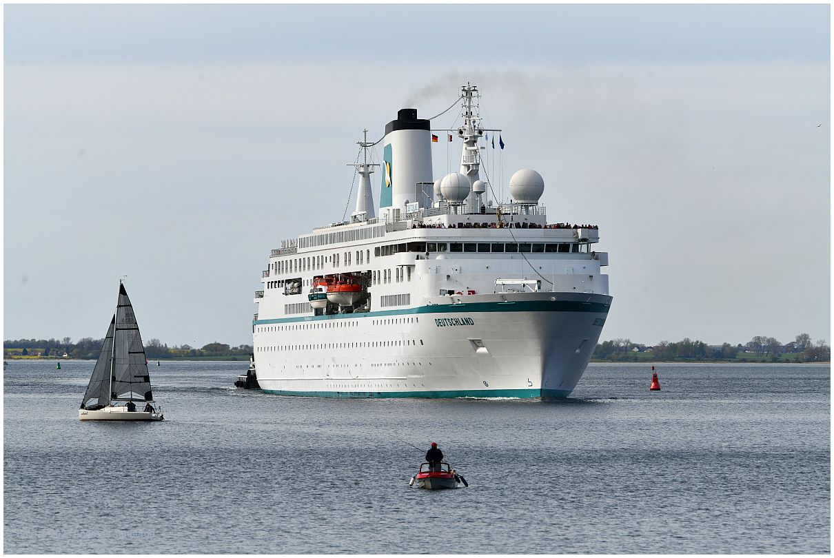 Wismarer Bucht | Kreuzfahrtschiff "Deutschland" | #3