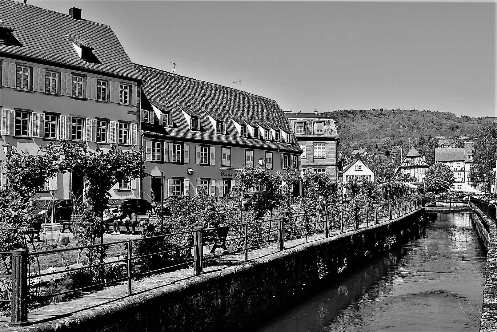 Wissembourg - Promenade am Bach entlang