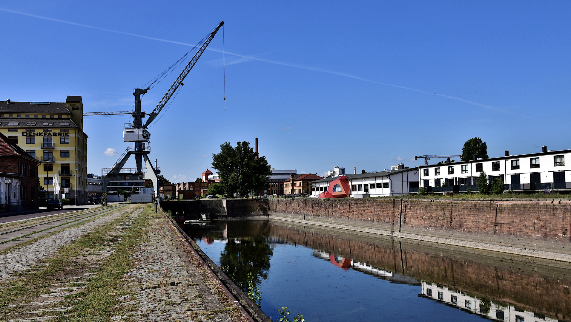 WISSENSCHAFTS-UND MUSEUMSHAFEN