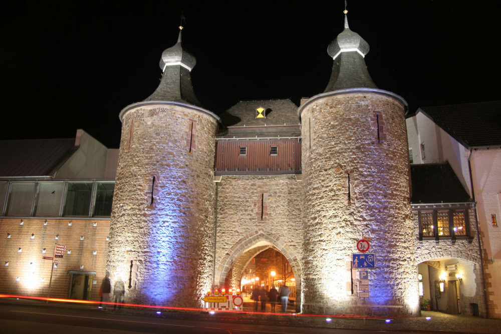 Witchtower at night in Jülich