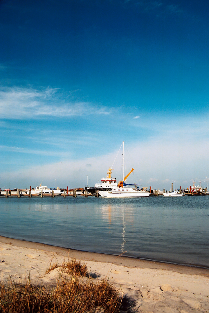 [Wittdün, Tonnenhafen 2]