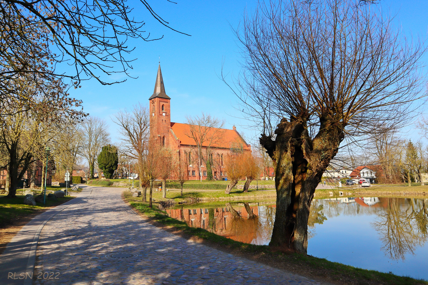 Wittenförden, am Dorfteich