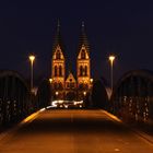 Wiwilli-Brücke mit Herz-Jesu-Kirche