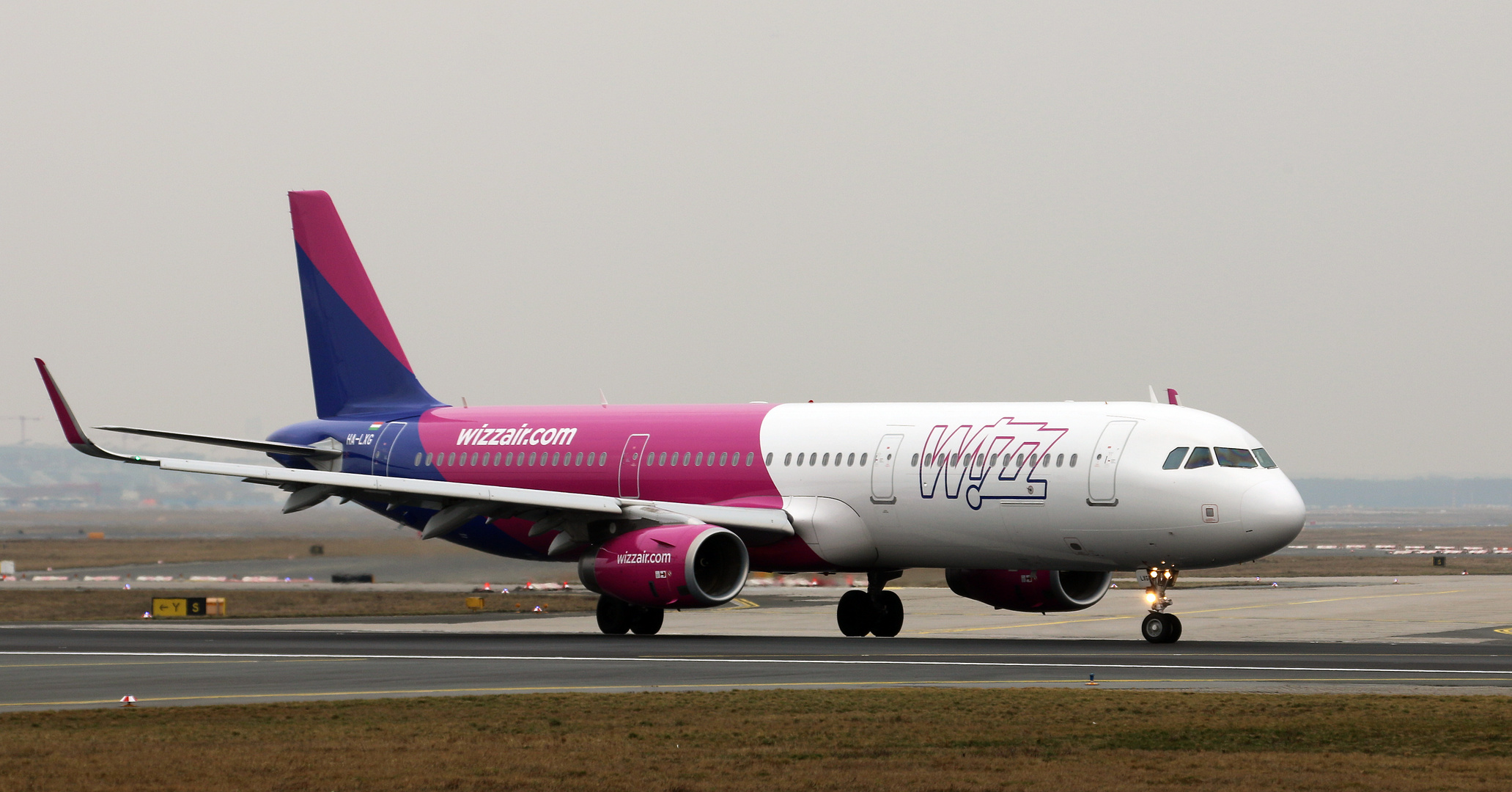 WIZZ AIR