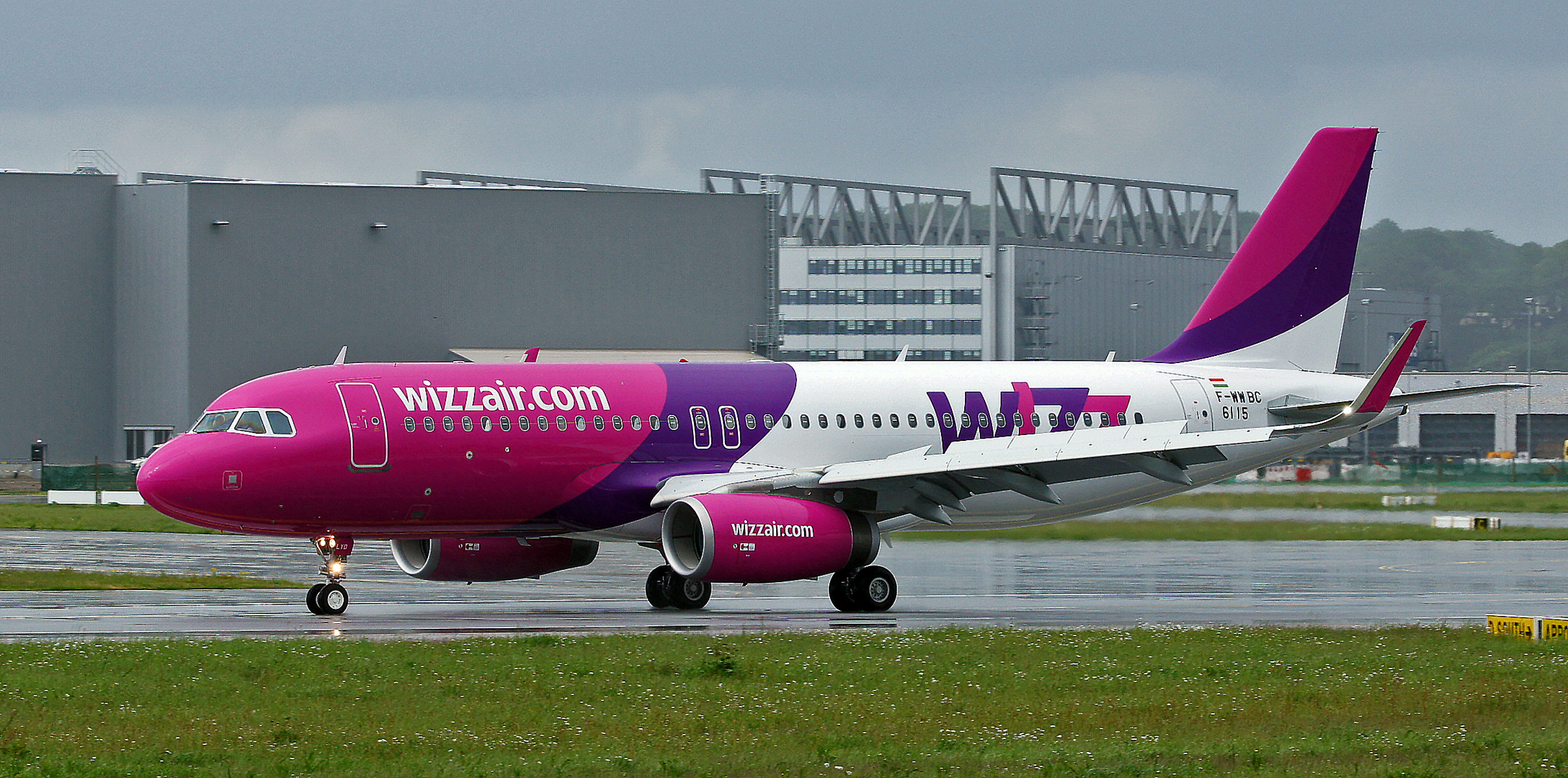 WIZZ AIR