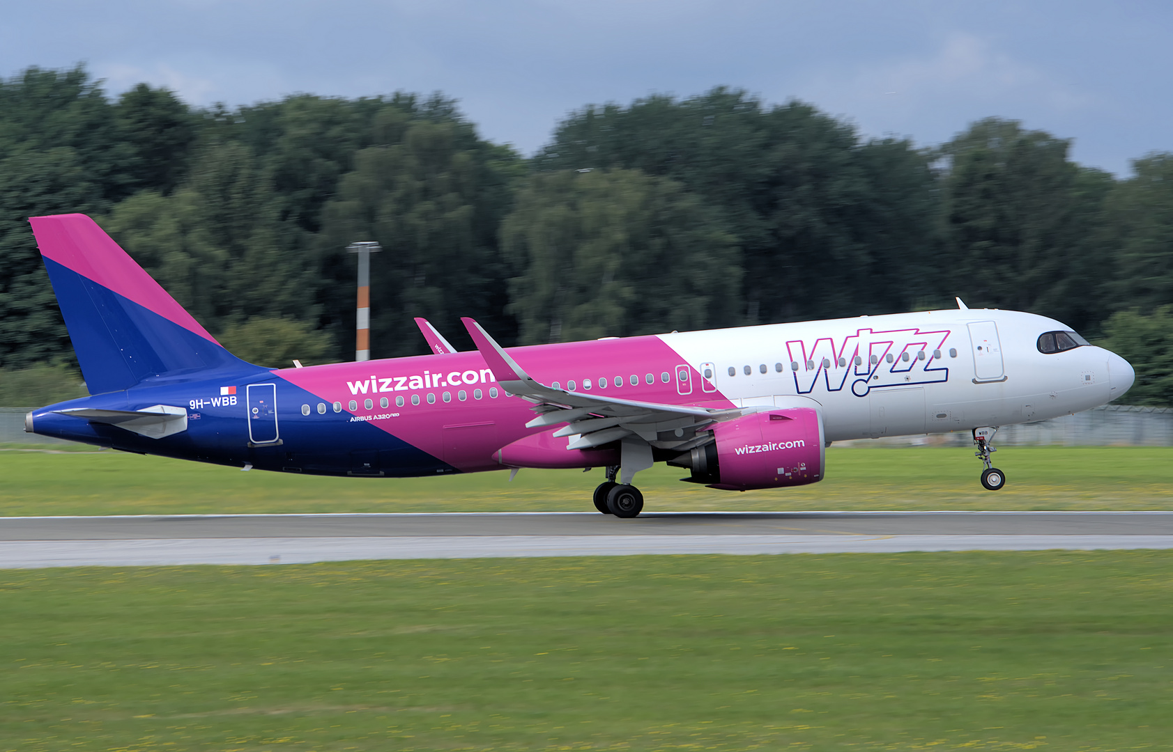  Wizz Air Malta Airbus A320-271N