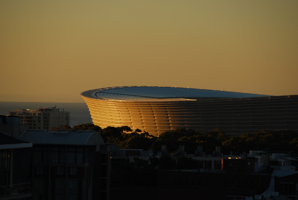 WM Stadion im "letzten" Licht - Sonnenuntergang vom Balkon aus