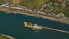 Wo BLÜCHER einst den Rhein überquerte  (2)