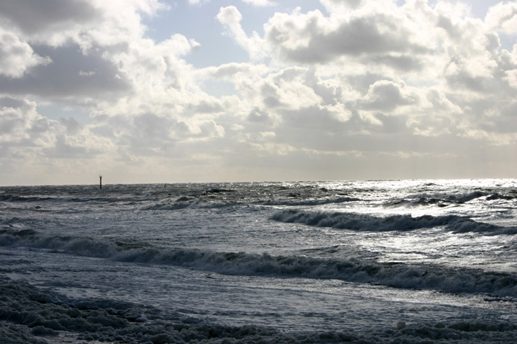 Wo die Nordseewellen ..............