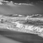 Wo die Nordseewellen trekken an den Strand