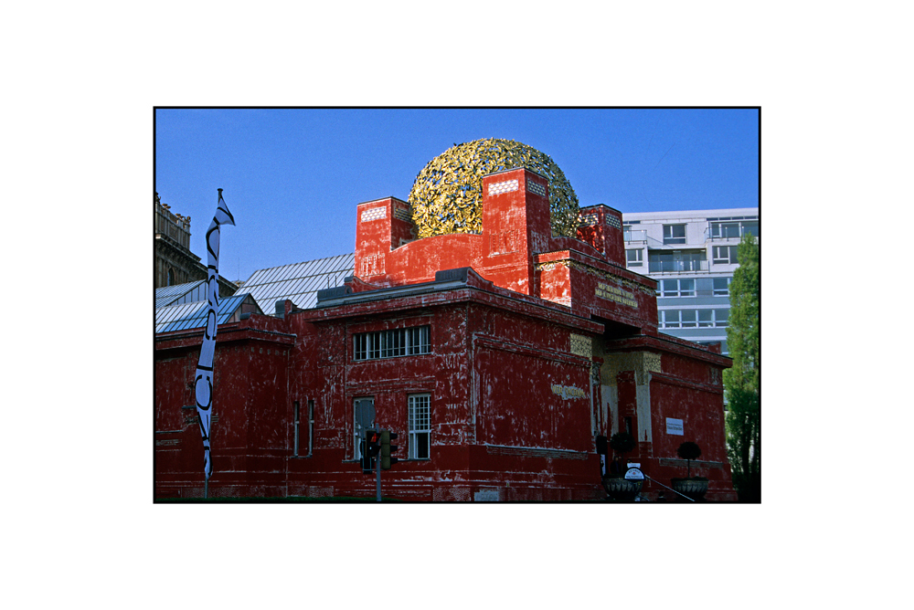 [wo du nicht überall warst] Wien, "Das Rote Haus"