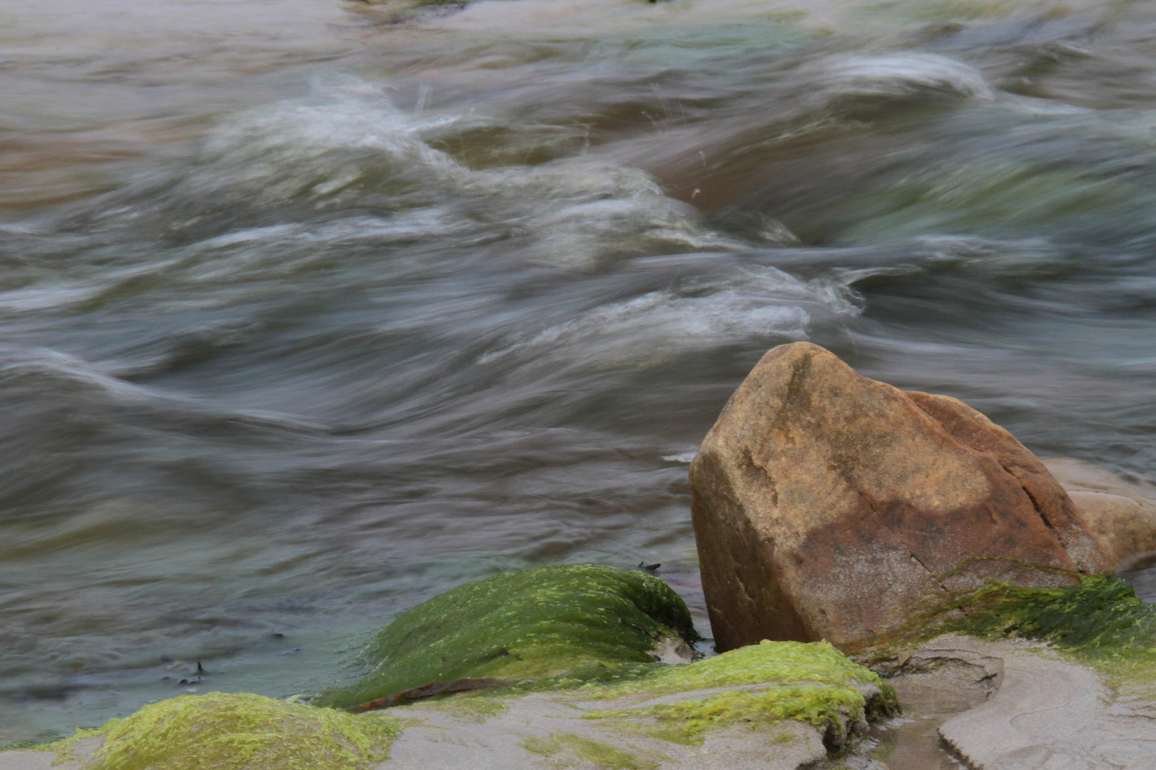 Wo Wasser fließt ins Meer